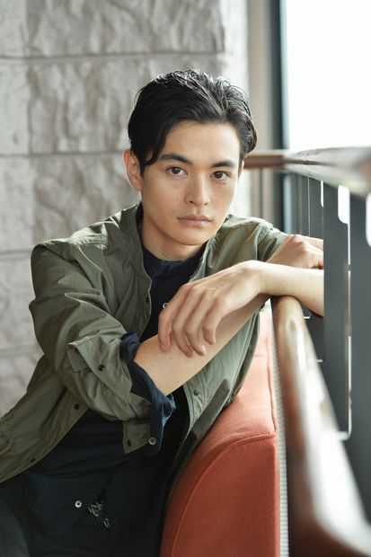 【画像トピ】前髪を上げている日本のイケメン男性芸能人
