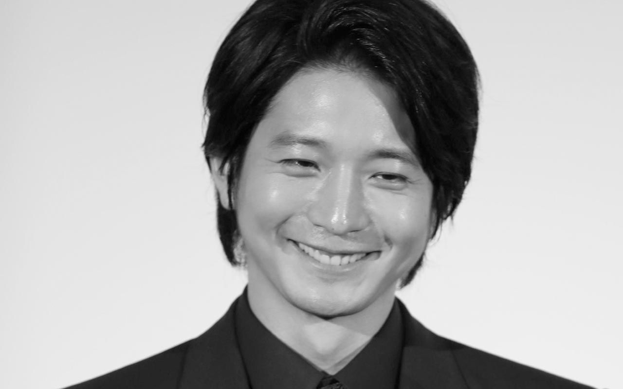 「誰と誰の子だと思ってるんですか」　向井理に子どものことを聞くと真顔で…… | 文春オンライン