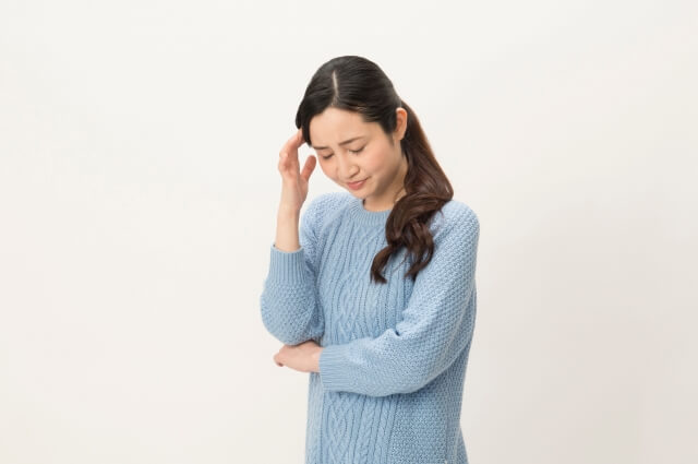 50歳専業主婦、中1の娘に「なんで働かないの？」と聞かれ動揺　「働かない理由を家族に押し付けるな」と批判も