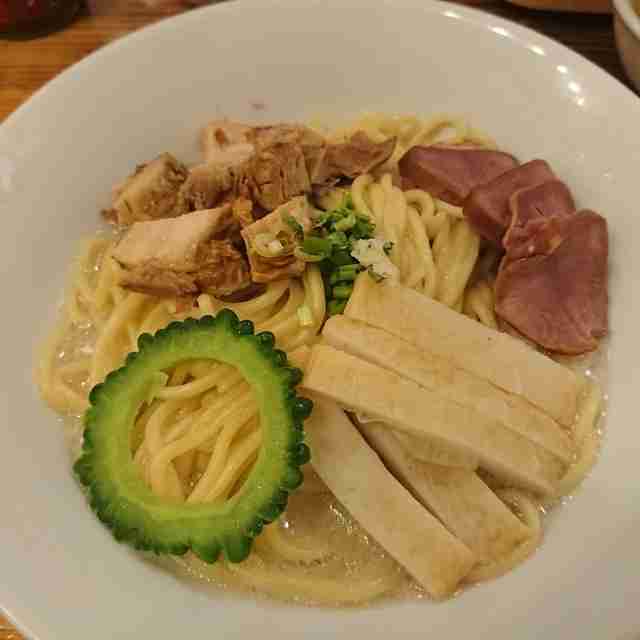 メニュー写真  : 八重山STYLE （ヤエヤマスタイル） - 石垣市/ラーメン [食べログ]