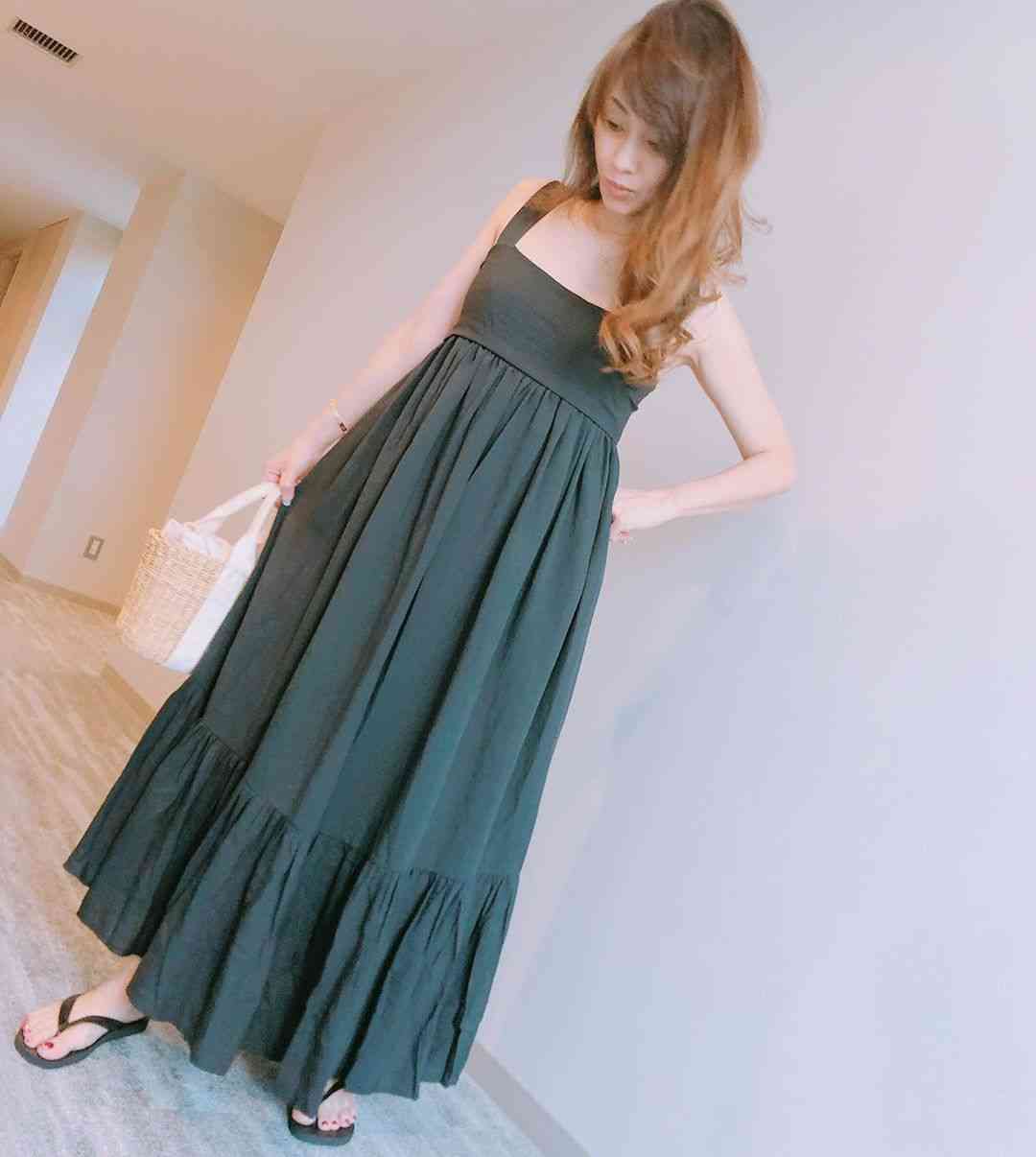 渡辺美奈代 露出度高めのワンピ姿を公開 やばい ガールズちゃんねる Girls Channel