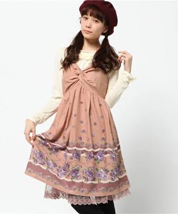オタサーの姫が着てそうな服を下さい Part8