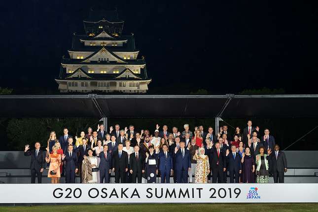 安倍首相、大阪城にエレベーター設置は「大きなミス」　G20発言に「バリアフリーに逆行」と批判相次ぐ