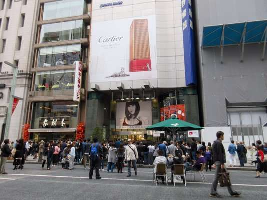 銀座の名物CD売り場縮小へ　ネット配信普及で、山野楽器