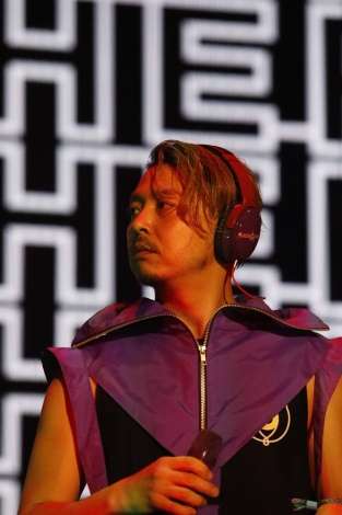 堂本剛ソロENDRECHERI、サマソニで音楽ファン魅了　異例のインスタ広告も話題 | ORICON NEWS