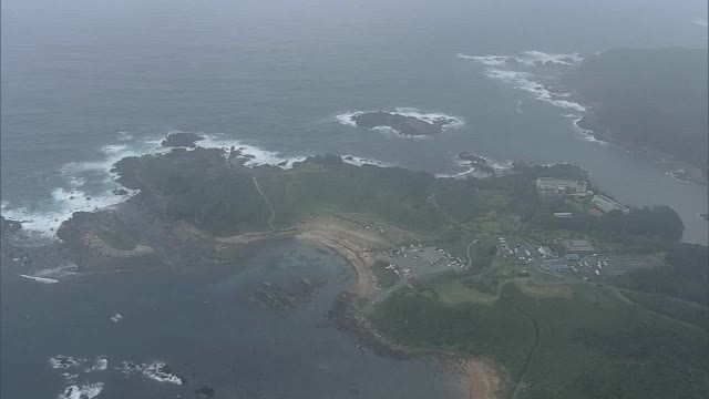 歩いていた11歳女の子 高波に流される 静岡・下田市