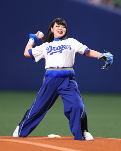 始球式やった有名人が見たい