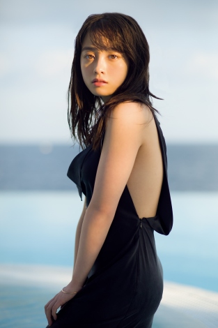 山口真帆、24歳誕生日に初写真集