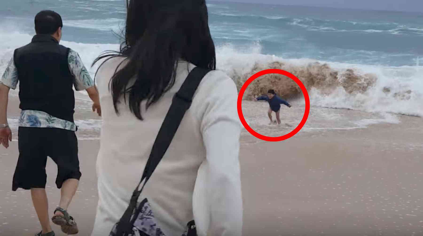 離岸流の3倍強い「戻り流れ」に注意！浅瀬でも一瞬で連れていかれる | 9ポスト