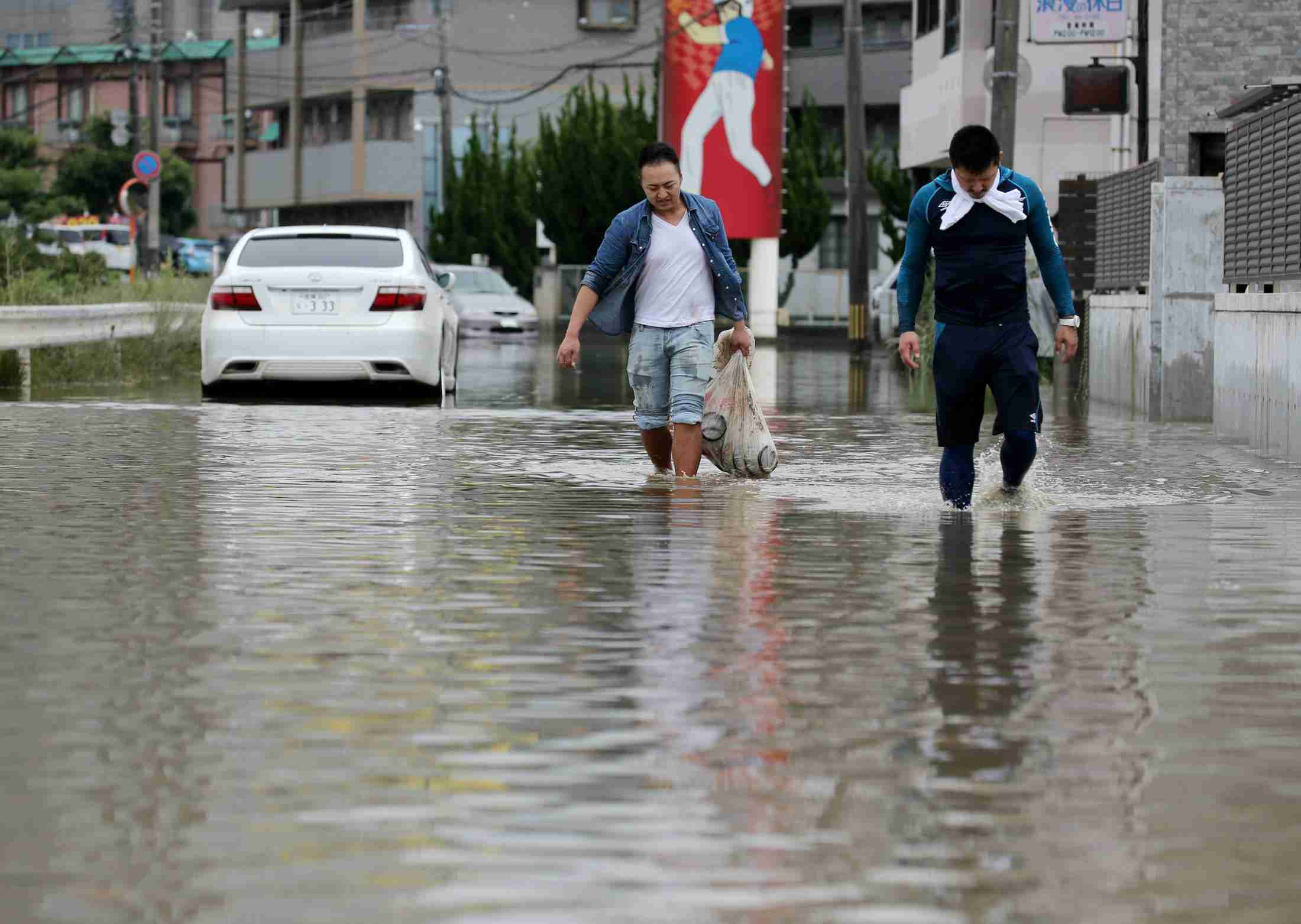 豪雨時は「トイレの逆流対策」も必要　国交省がまとめた資料がわかりやすい（BuzzFeed Japan） - Yahoo!ニュース