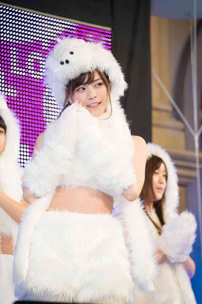 西野七瀬、ジャケットスタイルで新境地のカッコよさ 「第二ステージ」への思い語る
