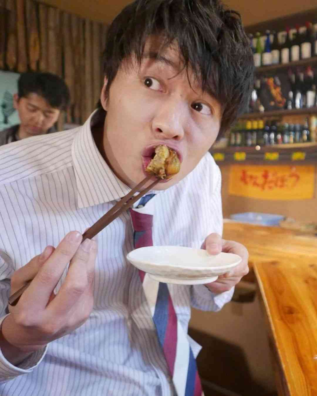 「おっさんずラブ」田中圭、“牧くん目線”の居酒屋デート風ショットが話題