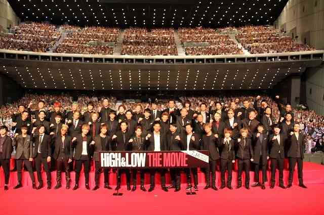 EXILE「HiGH＆LOW」男だらけ50人舞台挨拶にファン4000人熱狂 : 映画ニュース - 映画.com