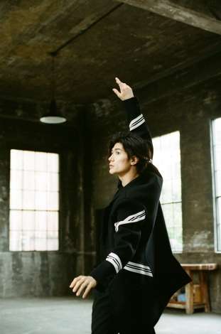 三浦春馬が語る“なぜ今”歌手デビュー？「どんなエンタメでも繋いでいきたい」 | ORICON NEWS