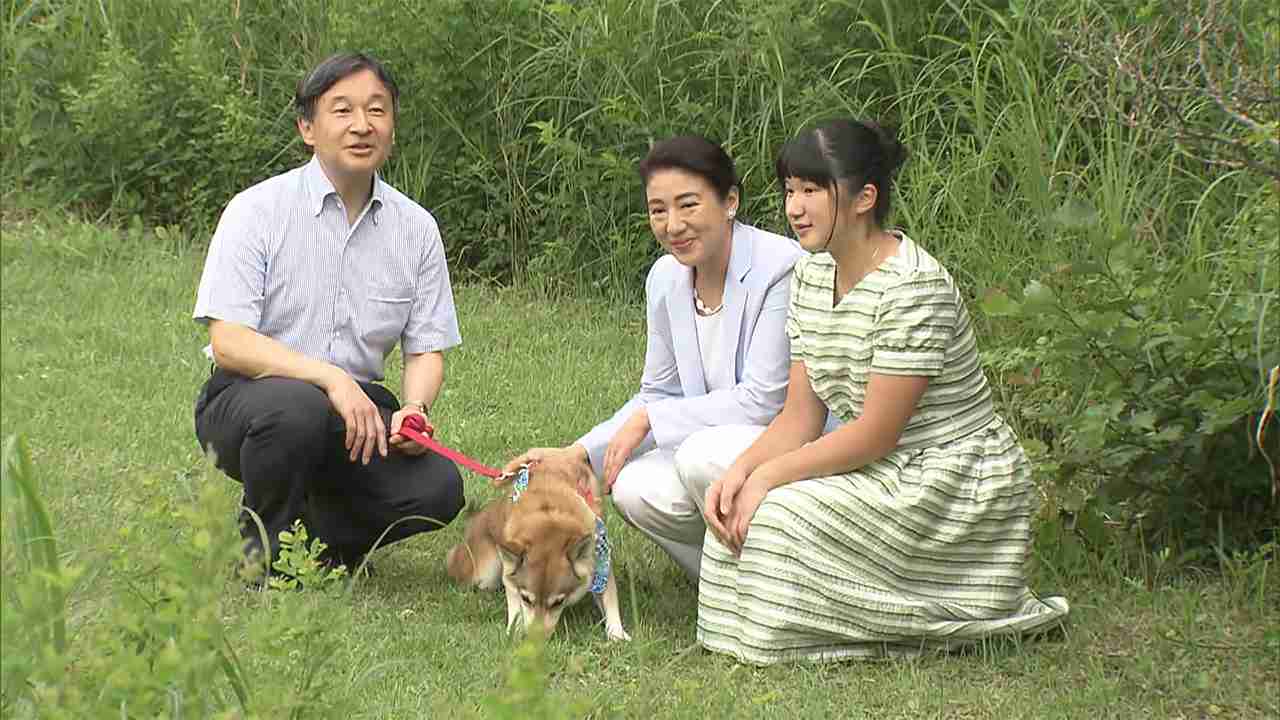 両陛下と愛子さま ご静養　夏休みを家族水入らずで...（フジテレビ系（FNN）） - Yahoo!ニュース