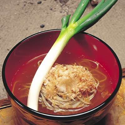 日本各地のグルメを貼りお腹を空かせるトピ