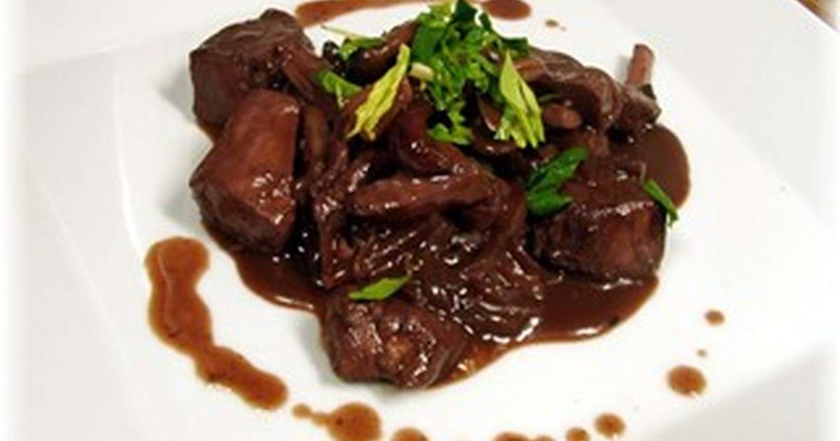 簡単♪鶏肉の赤ワイン煮込み by めけてー 【クックパッド】 簡単おいしいみんなのレシピが315万品