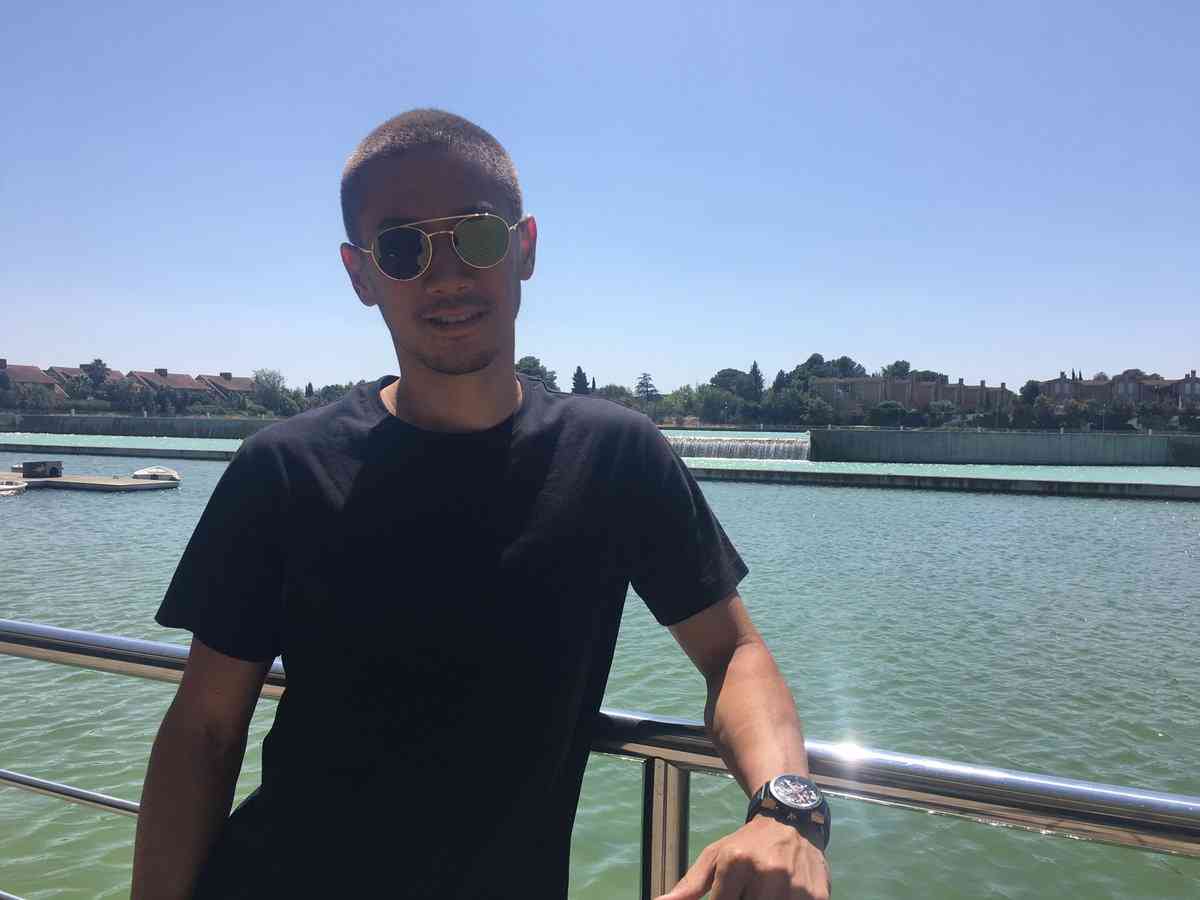 香川真司、“丸刈り”の新ヘアスタイル公開で大反響！　「なぜ？」「似合っている」