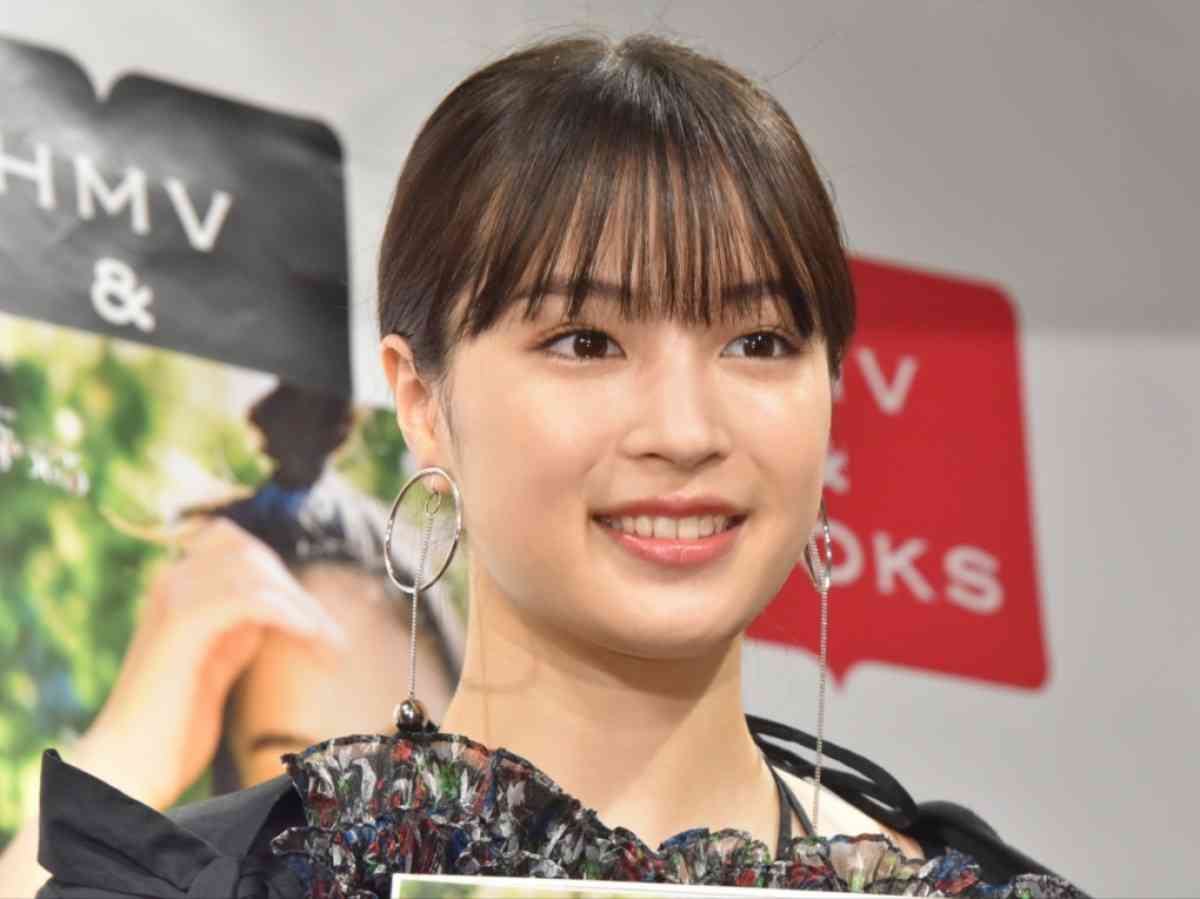 『なつぞら』広瀬すずの花嫁姿に「美しすぎる」の声殺到 ／2019年8月10日 1ページ目 - エンタメ - ニュース - クランクイン！