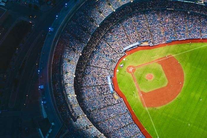 メジャーリーグの年金制度が手厚すぎる！日本プロ野球の年金と比較してみた | お金のカタチ