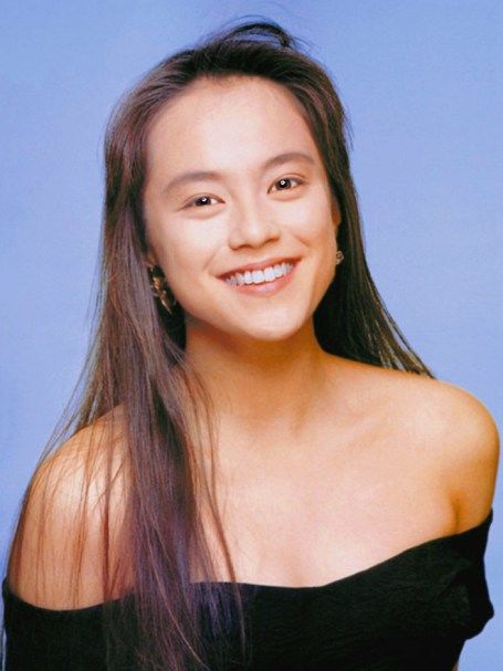 牧瀬里穂 : 青春時代が蘇る！年代別　人気女性アイドルまとめ - NAVER まとめ