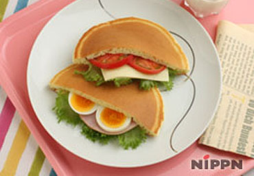 おかずパンケーキに何乗せる？
