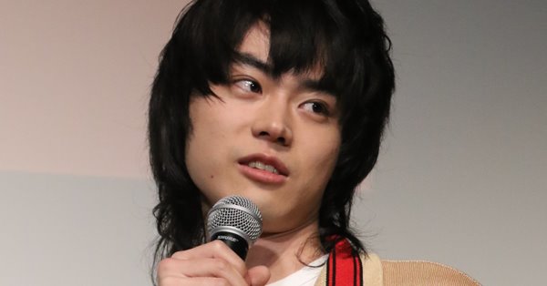 菅田将暉 ツアーに20倍の応募殺到も大規模ライブが難しい理由 | 女性自身