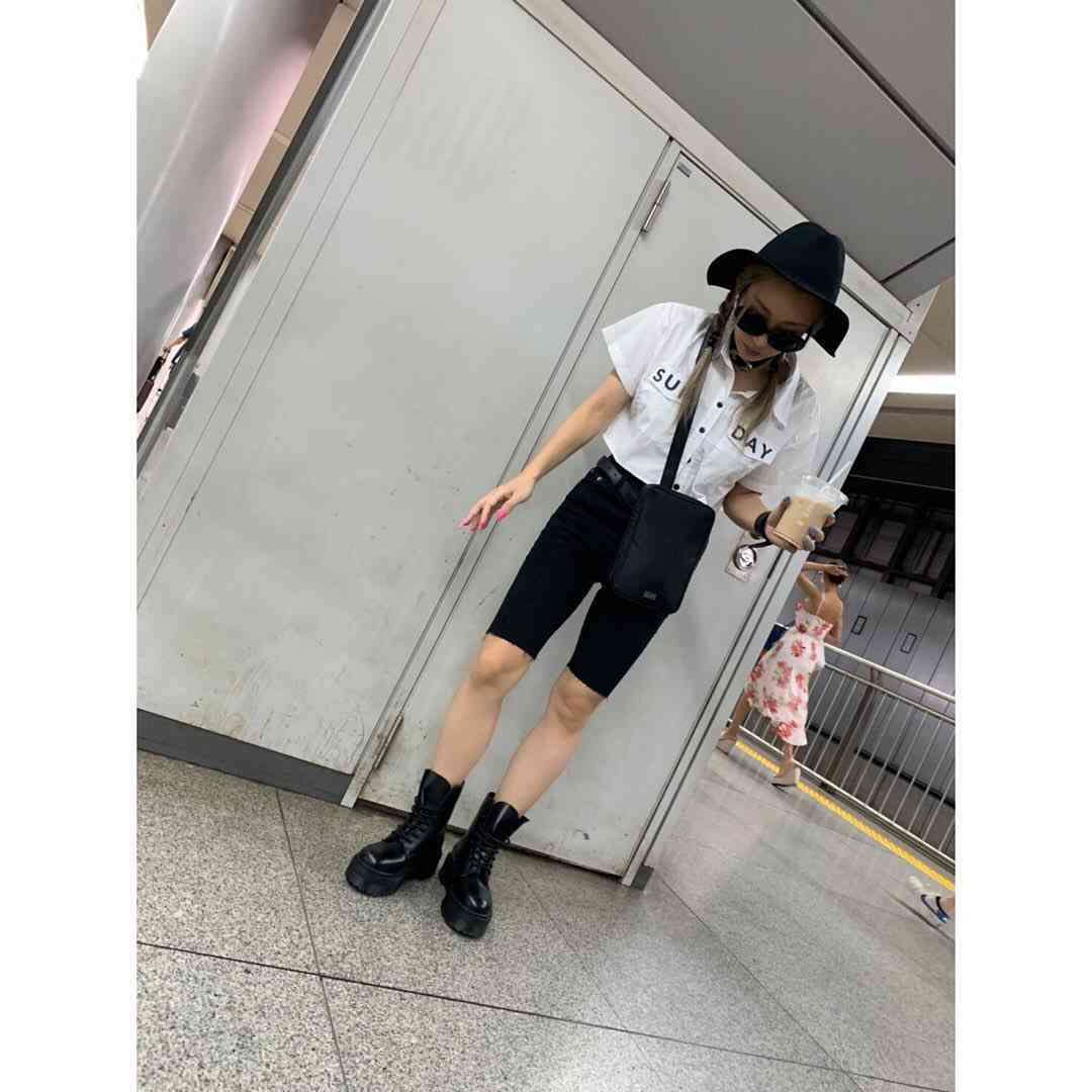 倖田來未、“息子の大嫌いな”メイク顔写真公開で「かわいーと思うんだけどなぁー」
