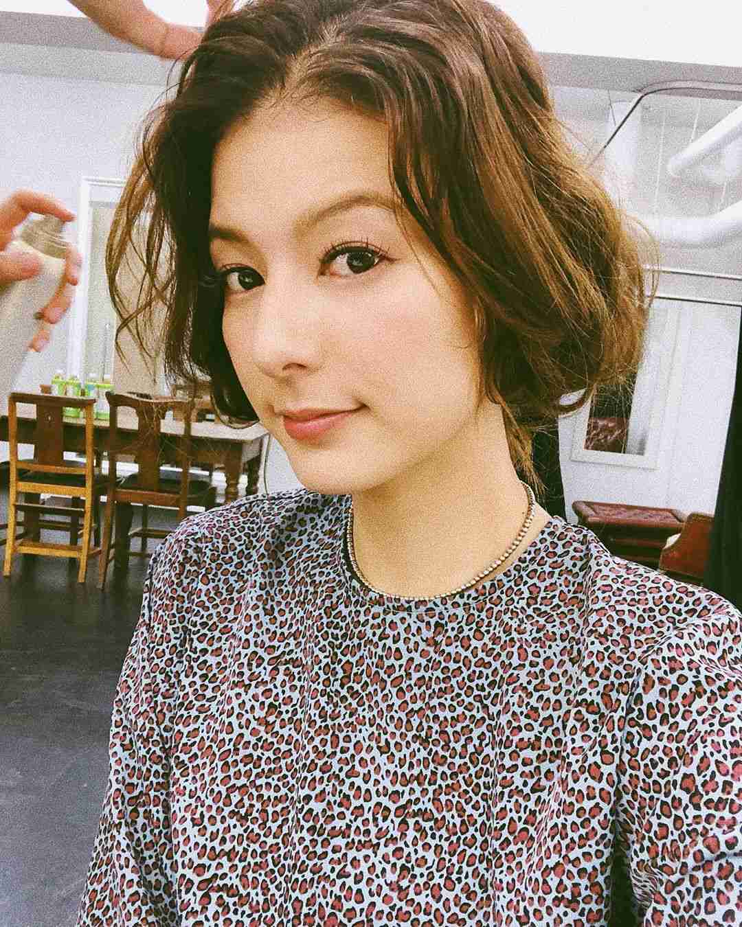 スザンヌ 髪をボブアレンジ 写真を投稿 フォロワー ボブ絶対似合う と絶賛 ガールズちゃんねる Girls Channel