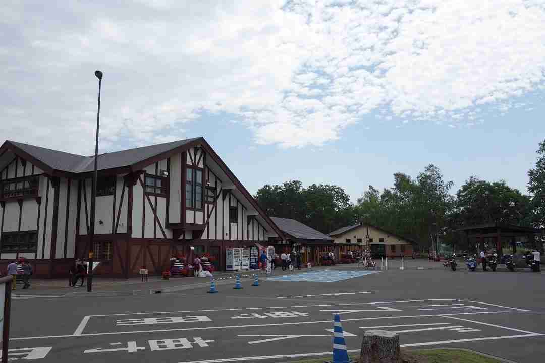 北海道の「道の駅」で車中泊対策に駐車場を有料化…"マナー違反"は改善される？ ガールズちゃんねる Girls