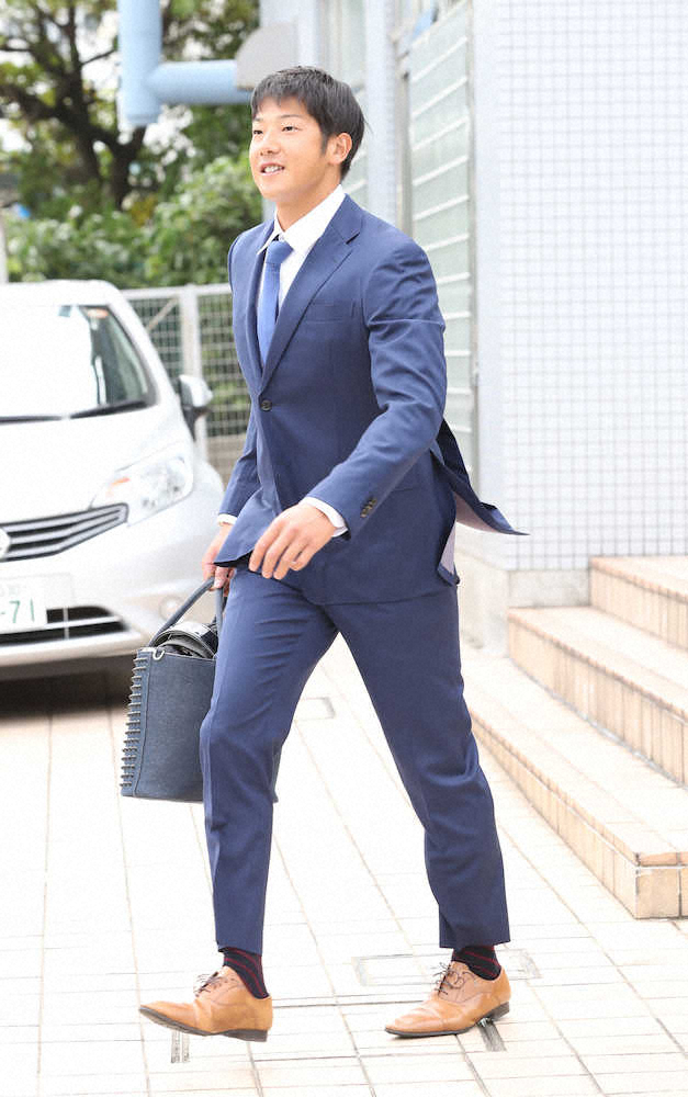 阪神・横田、引退会見「全く後悔ない」　後遺症で打った球見えず、投手の球も二重― スポニチ Sponichi Annex 野球