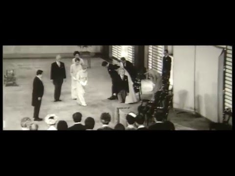 【1980年2月23日】浩宮さまが加冠の儀 - YouTube
