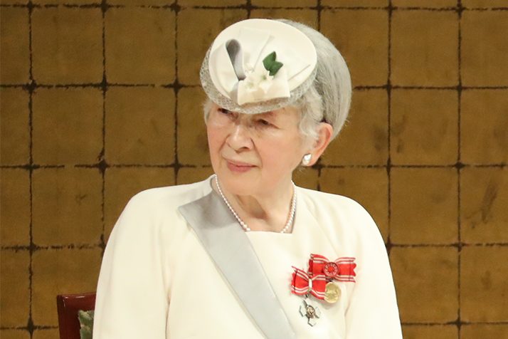 “これからは秋篠宮妃をよろしく――”　「美智子皇后」の「雅子妃」諦念 | デイリー新潮