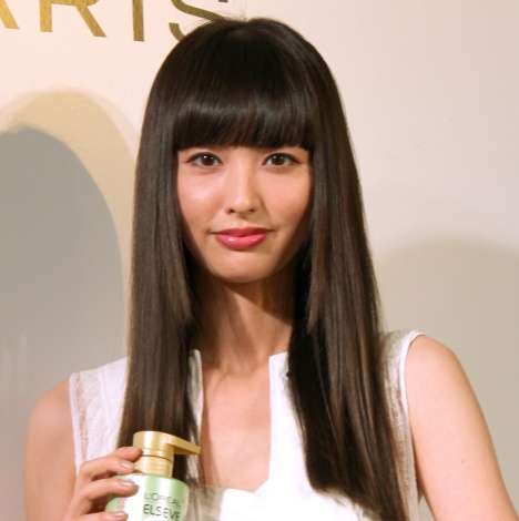 鈴木えみ、34歳の誕生日を報告「スペシャルな日々にできるように」祝福の声殺到