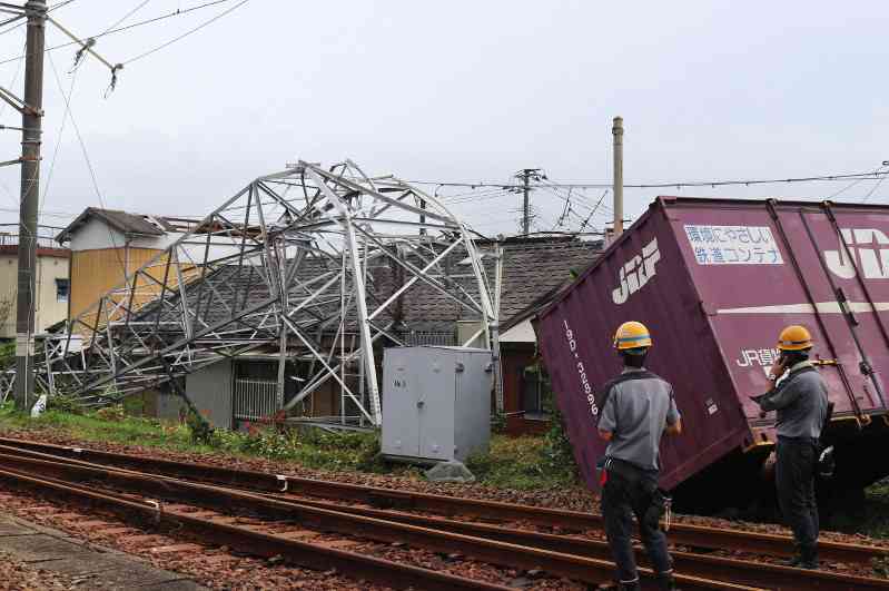 台風17号 中国地方が暴風域に 広範囲で荒れた天気のおそれ