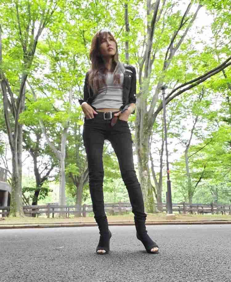 工藤静香、二科展の告知投稿にファン騒然　「しーちゃんの髪が…」