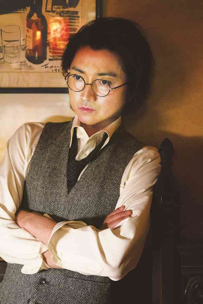 瀬戸康史＆藤原竜也ら、眼福“昭和モダン”なスーツ姿解禁＜人間失格＞