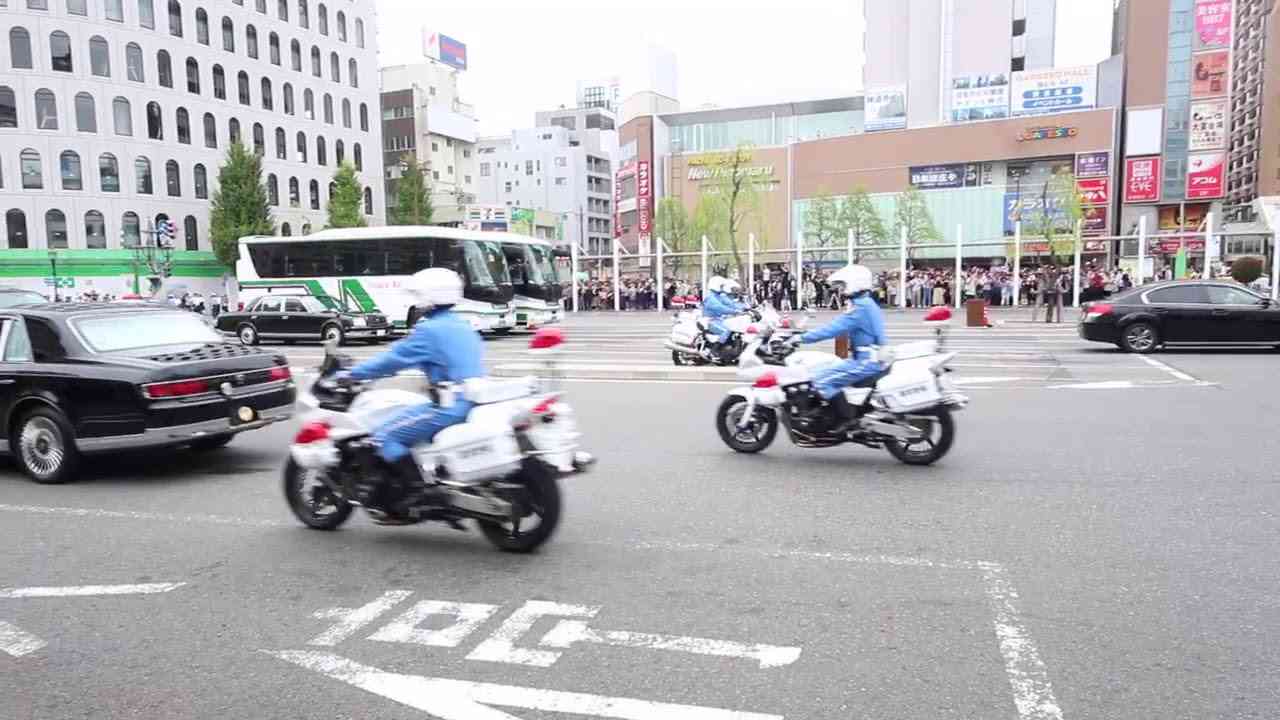 即位記念 天皇皇后両陛下 来県JR新潟駅　２０１９年９月１６日 - YouTube