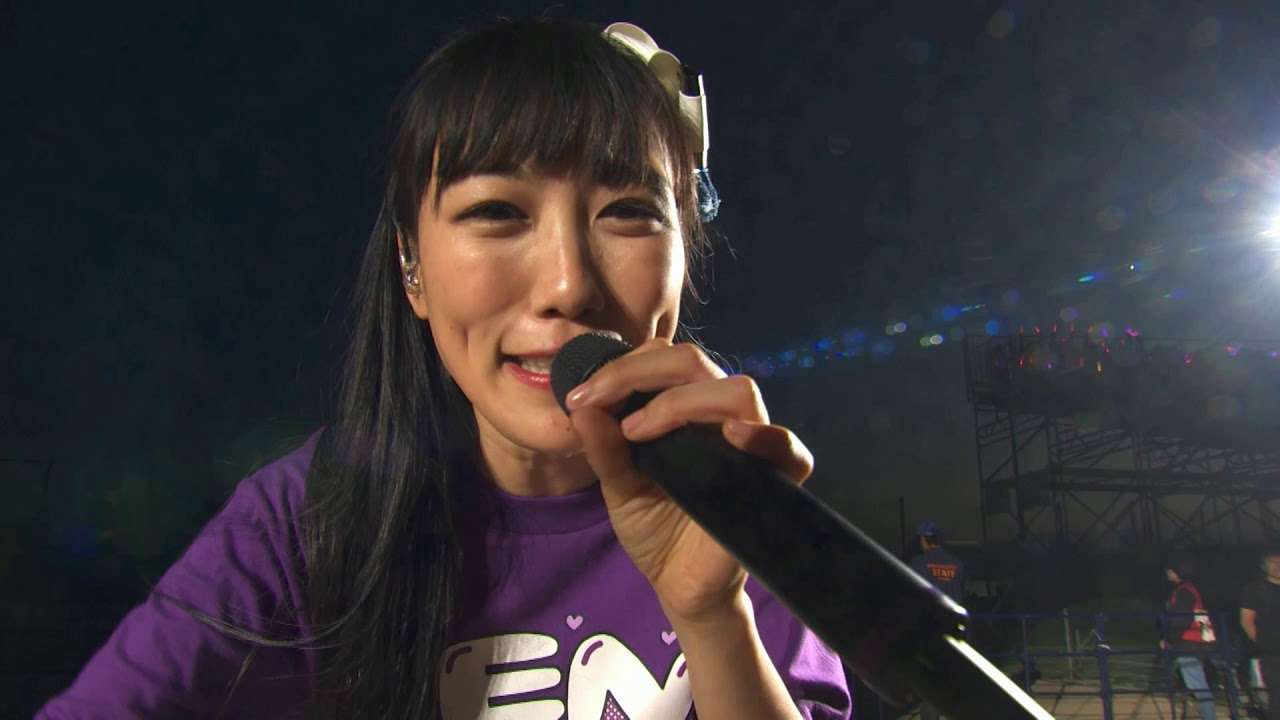 【ももクロ】珍しいライブ転倒集 - YouTube