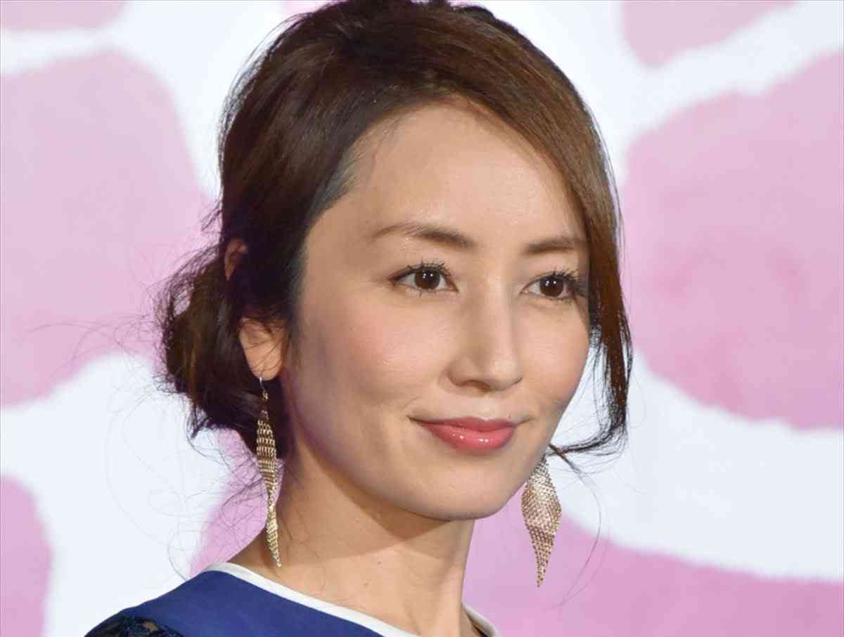 矢田亜希子、大先輩・高島礼子と“美女”2ショット　ファン「姉妹みたい」 ／2019年9月25日 1ページ目 - エンタメ - ニュース - クランクイン！