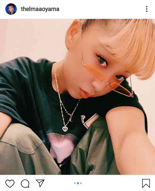 「欲しすぎる」「着こなしがハンパない」青山テルマの“タモリTシャツ”自撮りに大反響