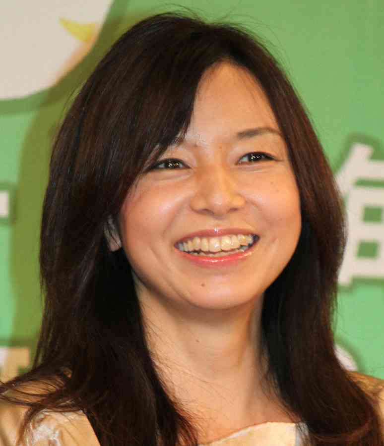 山口智子、夫・唐沢寿明は「下町の昭和の親父」  地元でのあいさつは「なんだお前バカ野郎」