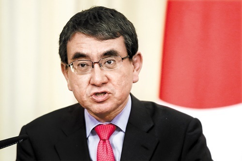 河野外相、シンガポールの英字紙にも「韓国批判」の寄稿文…世論戦に総力（中央日報日本語版） - Yahoo!ニュース