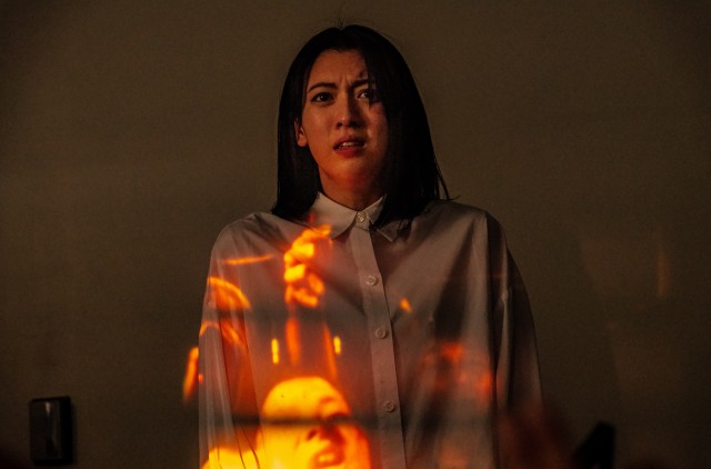 三吉彩花、最強心霊スポットに挑む!清水崇監督『犬鳴村』ヒロイン抜てき