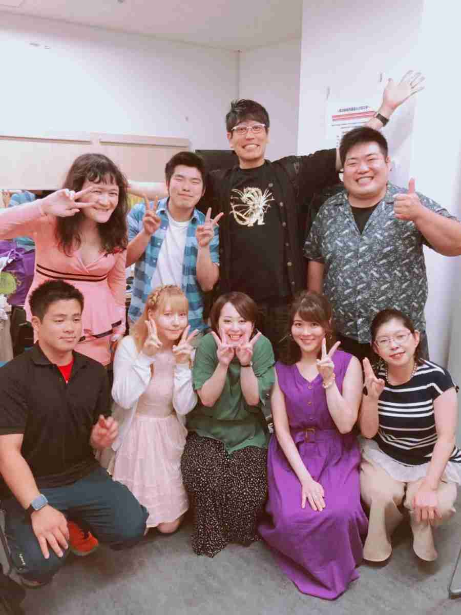 古坂大魔王さんプロデュースユニット「コンプレックスレインボー」