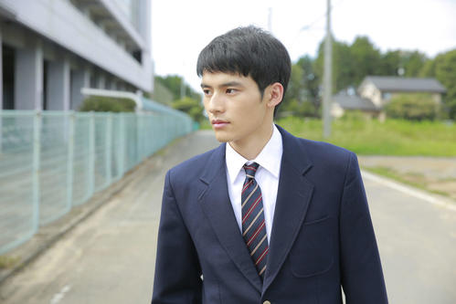 岡田健史が連ドラ初主演「作品の核になれるように」 - ドラマ : 日刊スポーツ