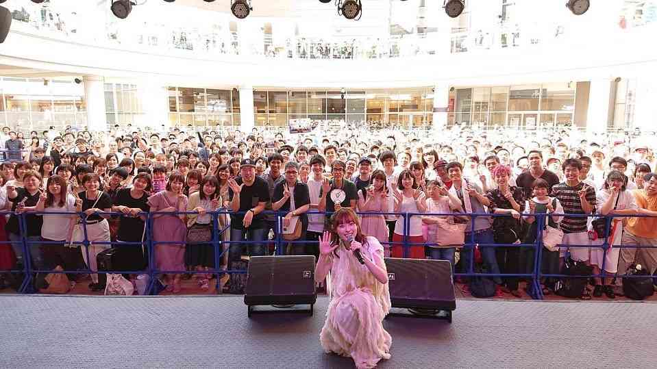 福原遥＊Haruka FukuharaさんはInstagramを利用しています:「. 3日間のリリースイベント 暑い中、足を運んでくださった皆さん 本当にありがとうございました！ 忘れられない最高のひと時でした。 全ての方に心から感謝いたします。 この時間を胸にこれからも努めていきたいです！  そして、…」