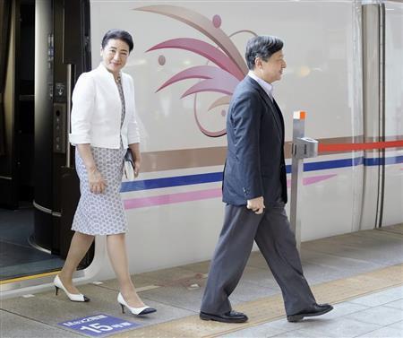 両陛下、新潟からご帰京　大凧作りをご視察（産経新聞） - Yahoo!ニュース