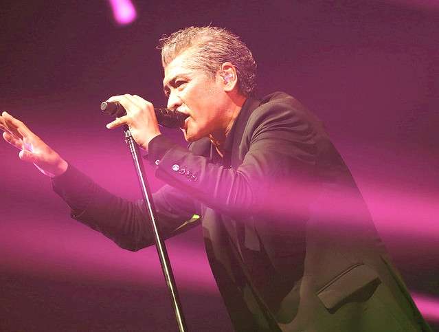 吉川晃司「台風なんざ、寄せつけやしませんよ！」デビュー35周年ツアーを完走