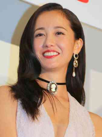 石原さとみ「整形失敗」鼻の下に違和感……新垣結衣や戸田恵梨香と同じ手術か